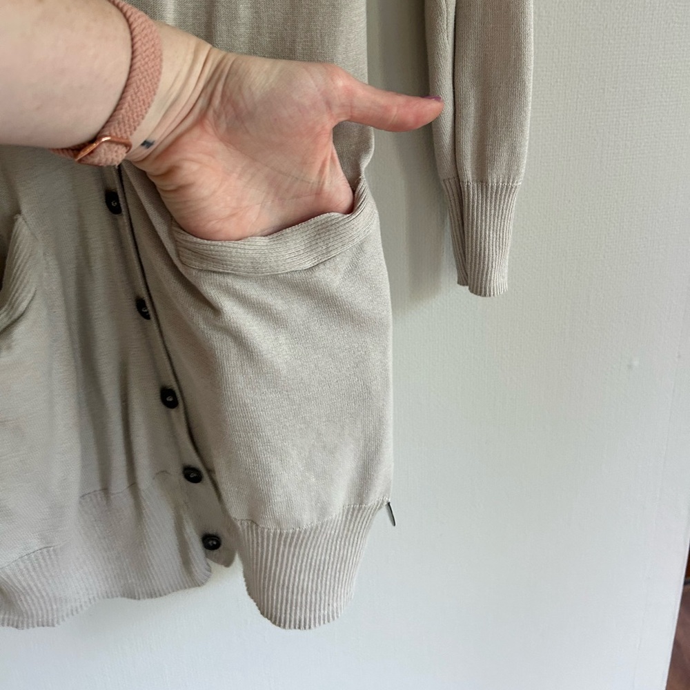Y2K NEW YORK & COMPANY 90s Silk Blend Cardigan Academia Minimalist Capsule Sz M - Picture 10 of 14
